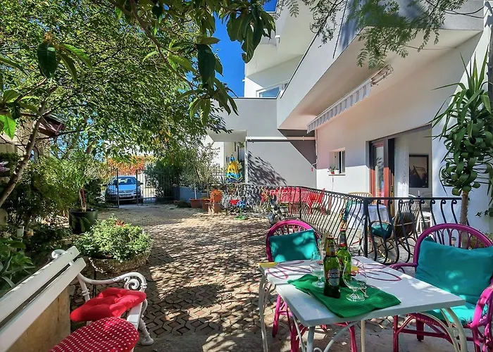 With Parking Space - 6909 * Makarská