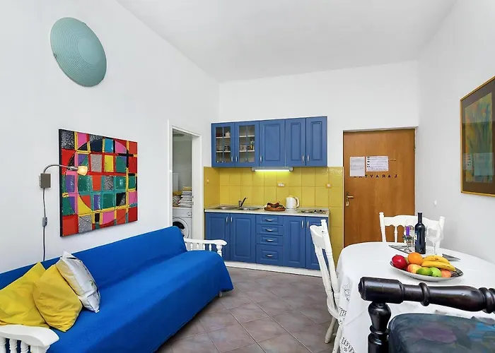 With Parking Space - 6909 Makarska