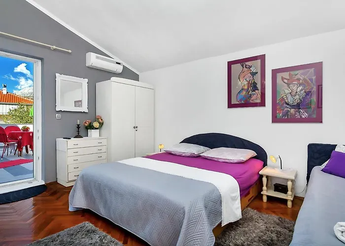 Apartament With Parking Space - 6909 *